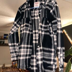 Mossimo Supply Co. Black and White Plaid Button Down Shirt